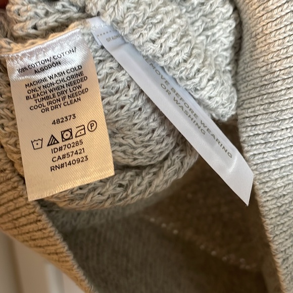 100% Cotton Gray Loft Sweater - Picture 3 of 5